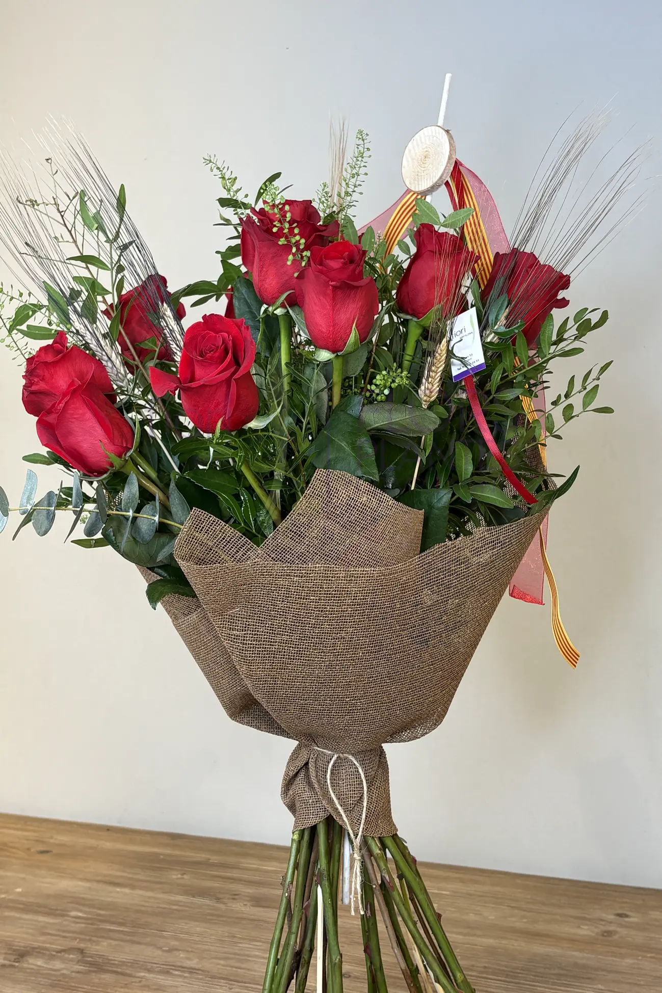 ETERNITAT — Ram 12 Roses